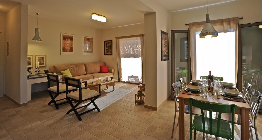 Elaia Villas Minia Room photo